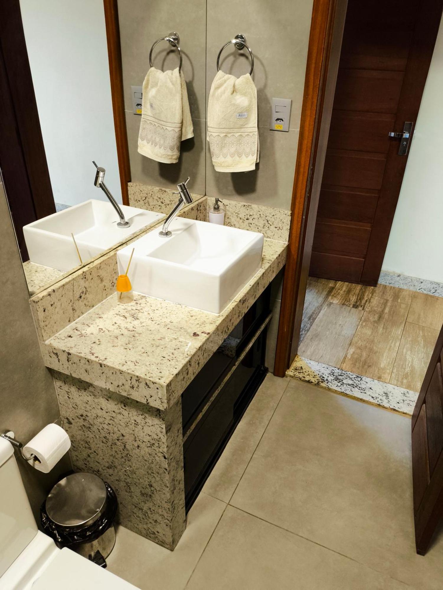 Casa Nova Em Ouro Preto E Mariana Apartment Bagian luar foto
